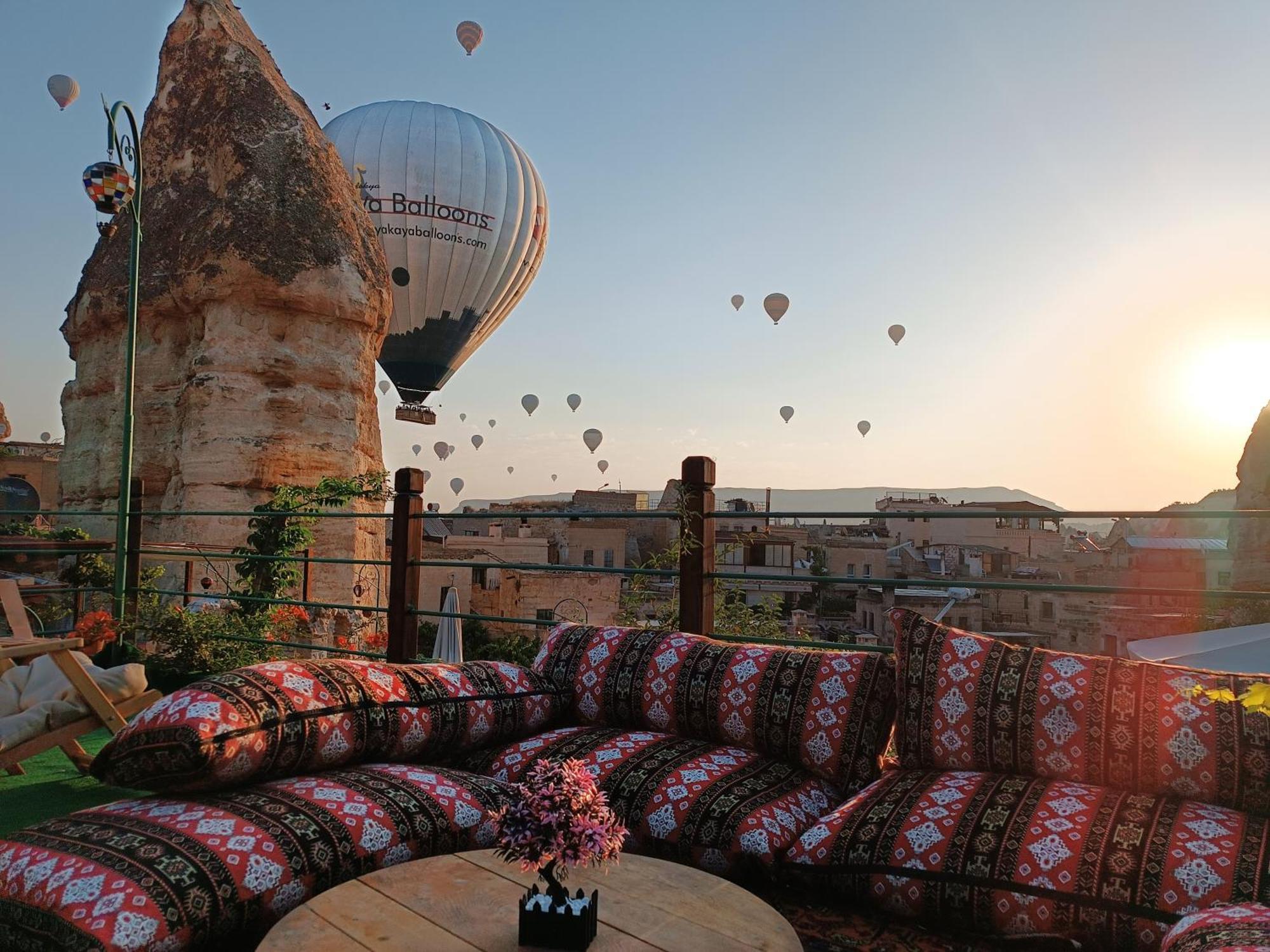 Vintage Cave House Hotel Göreme Zewnętrze zdjęcie